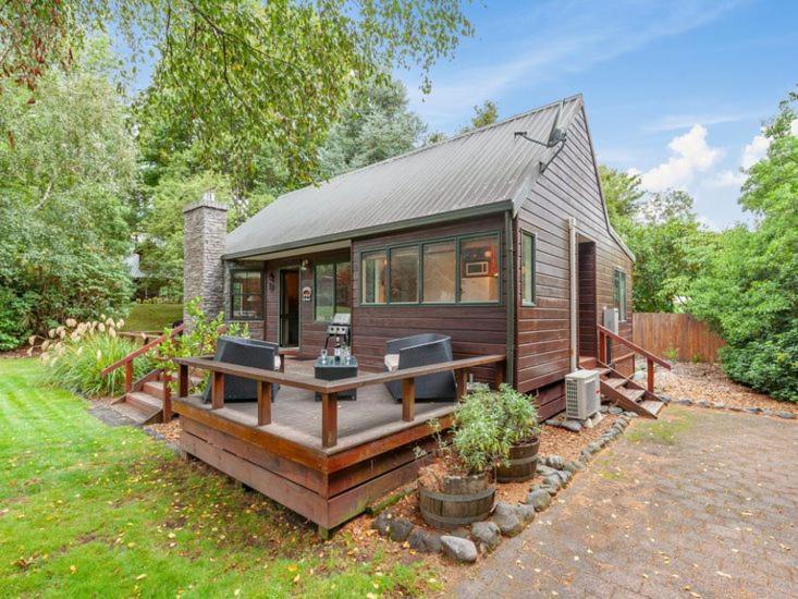Tongariro Lodge Turangi Exterior photo
