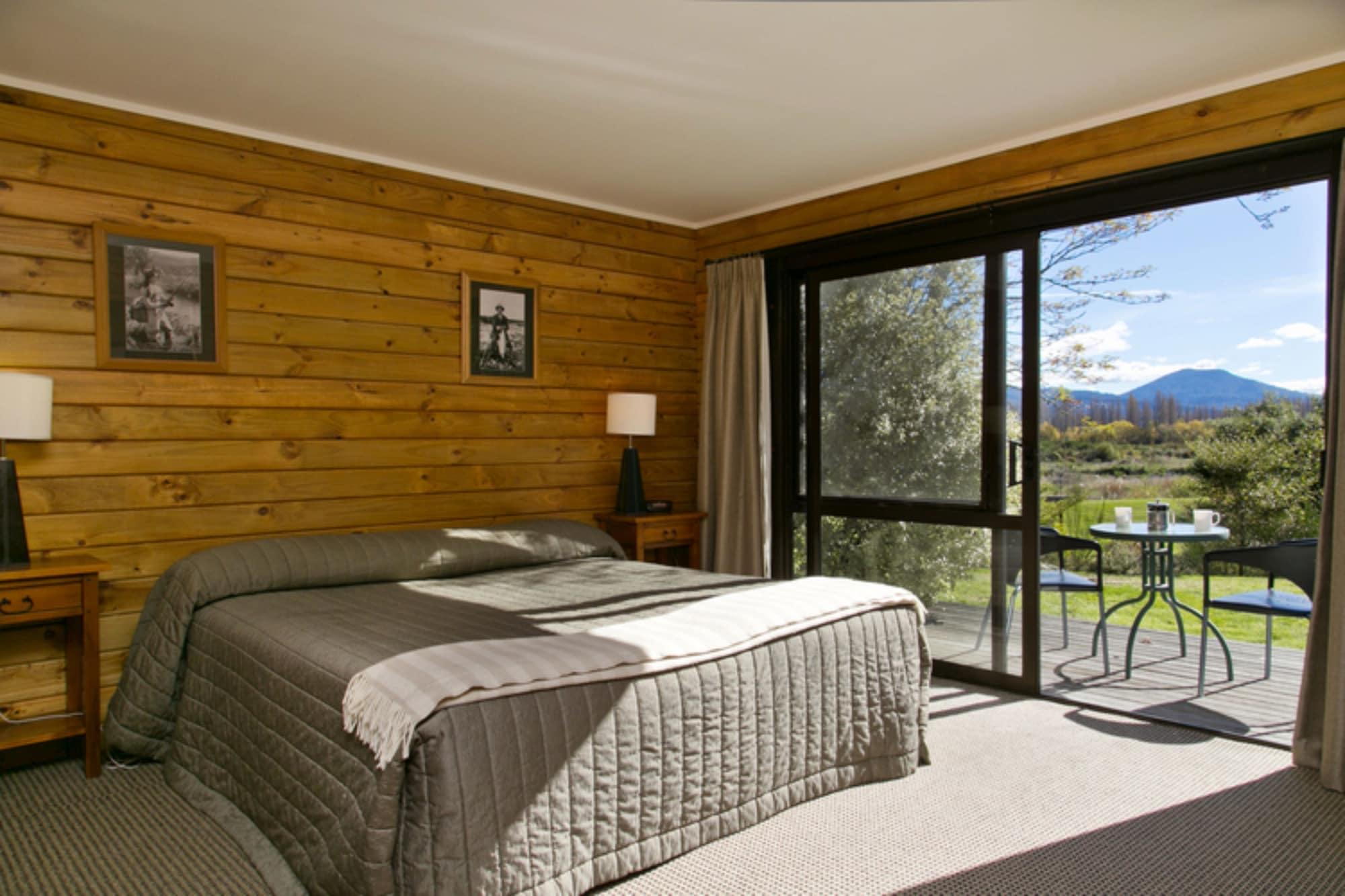 Tongariro Lodge Turangi Exterior photo