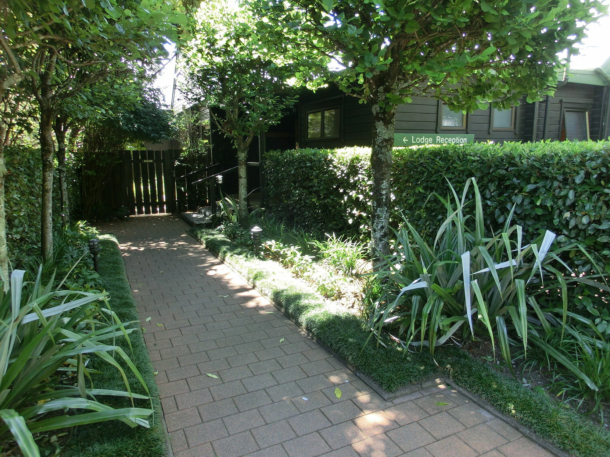 Tongariro Lodge Turangi Exterior photo