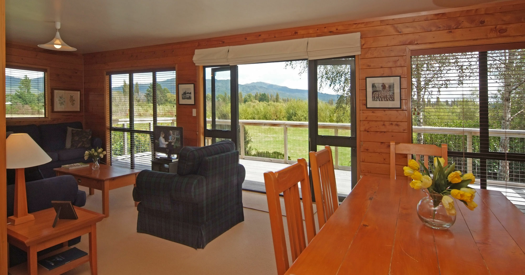 Tongariro Lodge Turangi Exterior photo